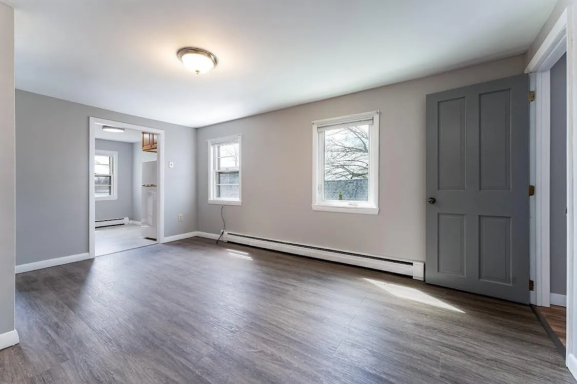 139 Cony St — Photo 3