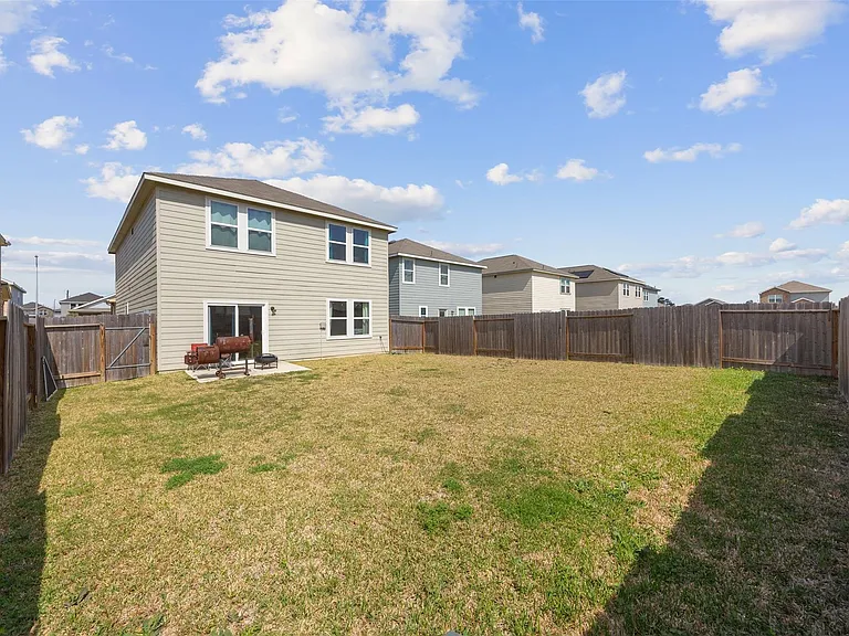 7826 Pink Dahlia Dr — Photo 24