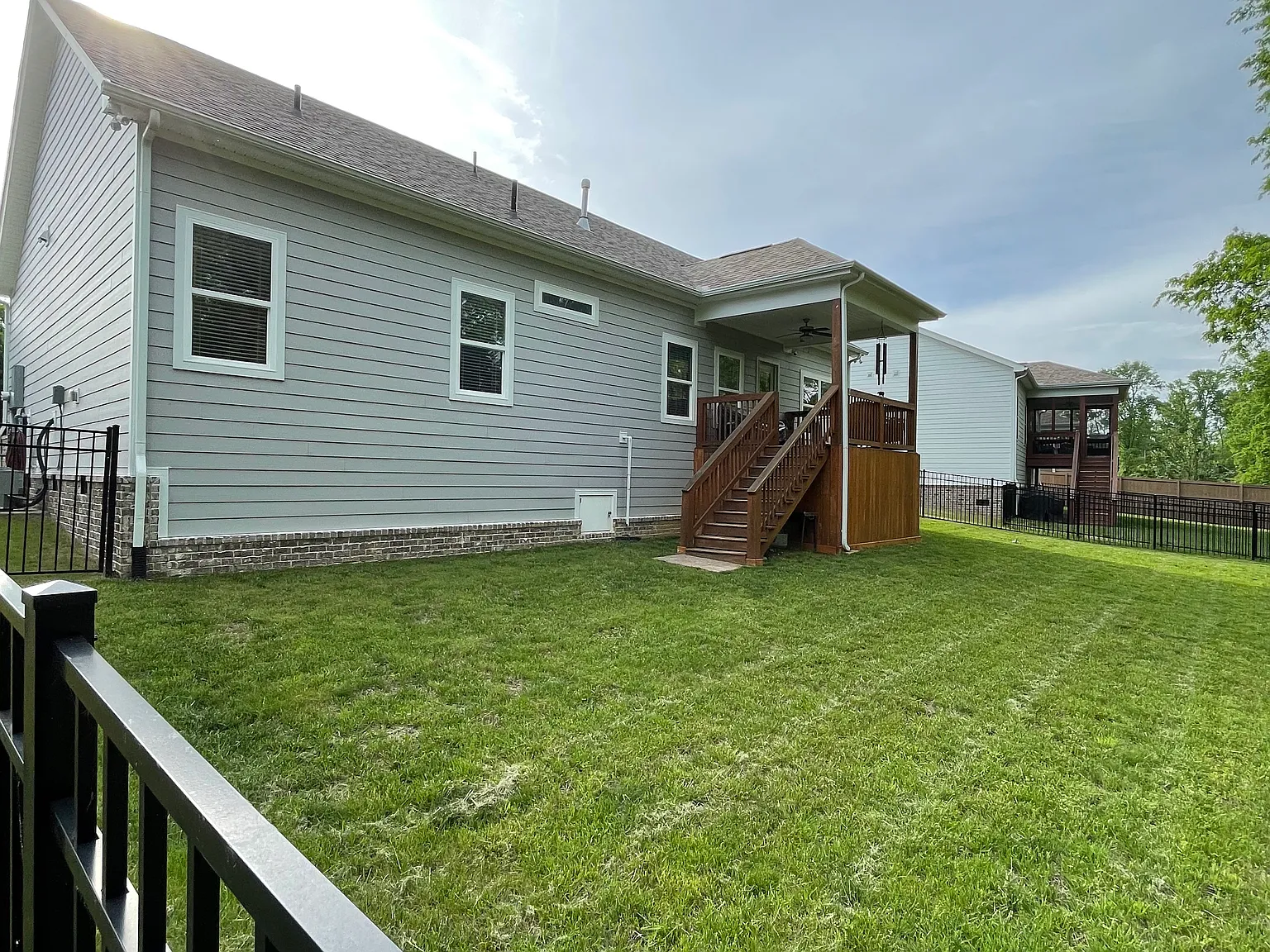 3 bed, 1522 sqft, $2,500 — Photo 3