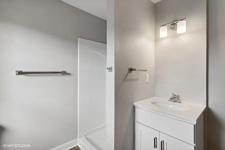 307 Lynn Ave — Photo 4