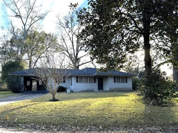 1110 Magnolia Ave, Natchez, MS 39120