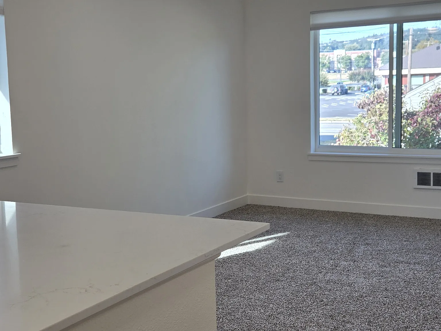 1 bed, 600 sqft, $1,750 — Photo 4