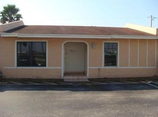 7816 Pembroke Rd, Miramar, FL 33023