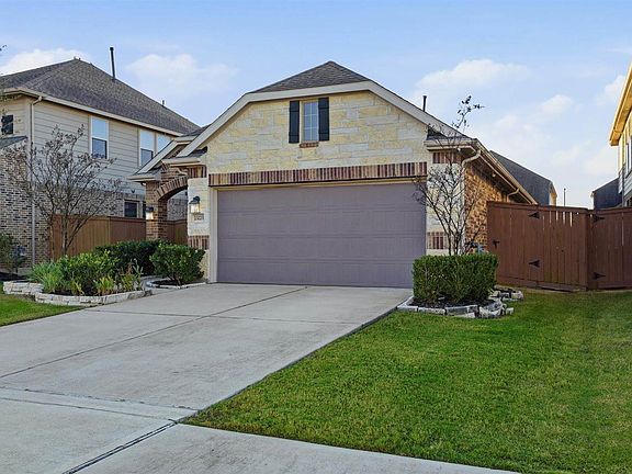 3rd image of 23223 Teton Glen Ln