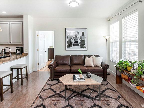 4th image of 2395 Xanthia Way #103