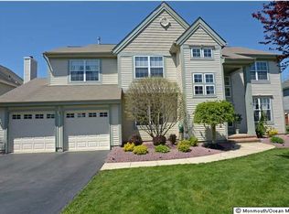 9 Dunstable Ct, Matawan, NJ 07747