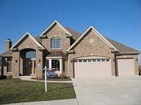 1st image of 729 Woodbury Ct