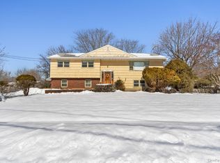 7 Lake Drive, Sparkill, NY 10976