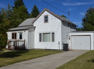 113 Alexander St, Bottineau, ND 58318