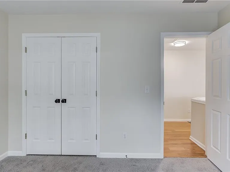 5135 Amberden Hall Dr — Photo 22