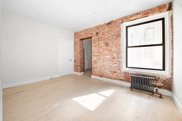 Sold by Compass | media 2