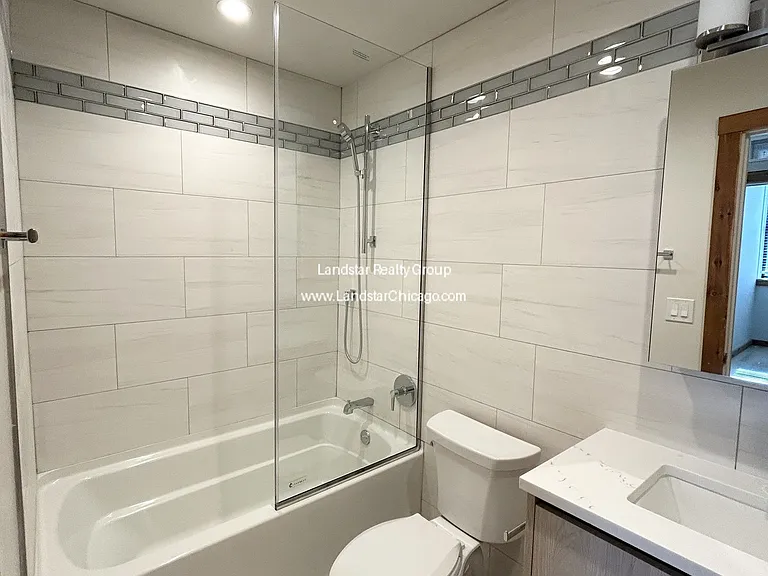 4611 S Ellis Ave #106 — Photo 14