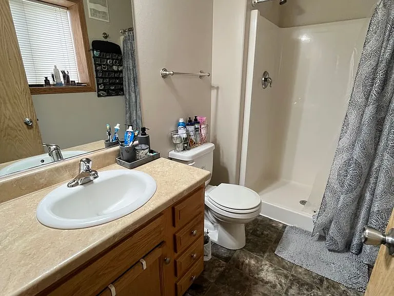 8204 S Hughes Ave #2 — Photo 26