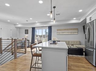 19 Armory St #4, Wakefield, MA 01880
