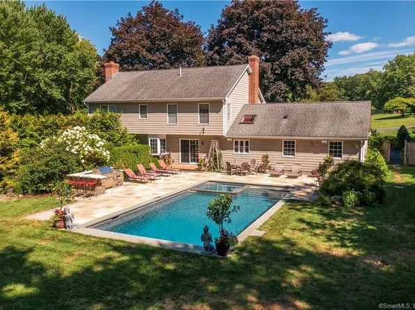 4 Andrew Drive, Shelton, CT 06484