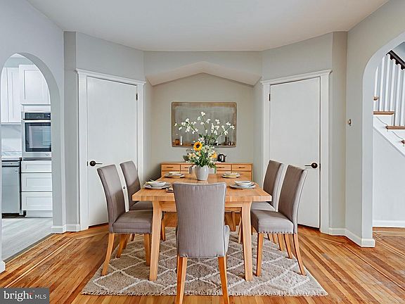 2nd image of 4264 Neilson St