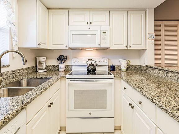 2nd image of 87 N Collier Blvd #7