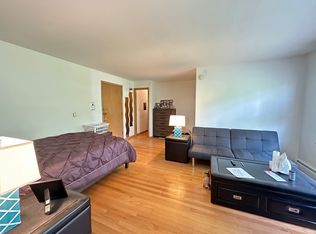 5651 N Miltimore Ave #202, Chicago, IL 60646