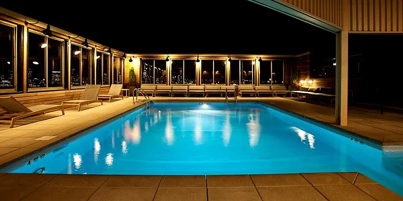 Sold by Level Group | media 10