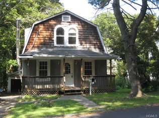 89 High St, Monroe, NY 10950
