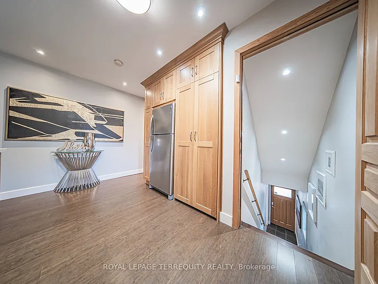 256 Boston Ave #B — Photo 6