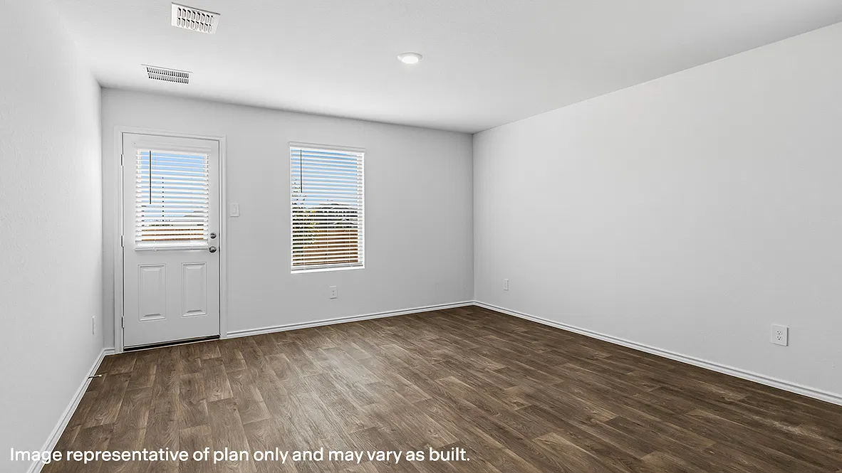 5 bed, 2.5 bath, 2203 sqft, $2,300 — Photo 4