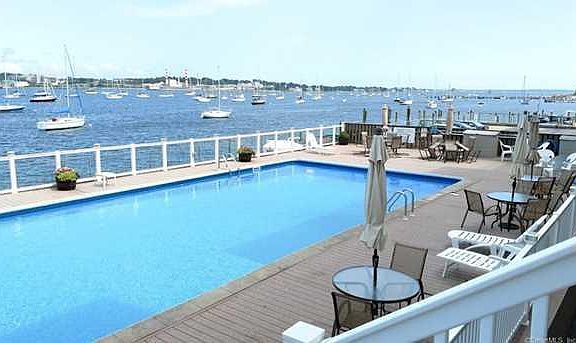 Pool and deck right on thames river