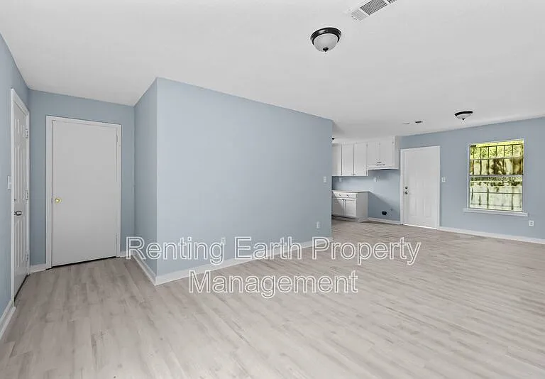 3613 Erwin Dr — Photo 17