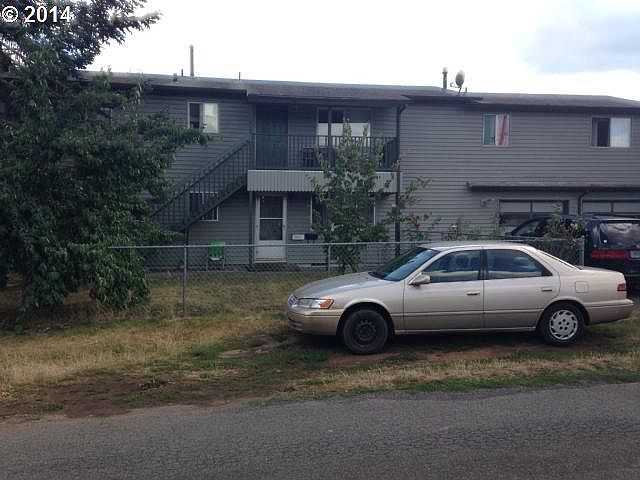 2nd image of 6424 SE Franklin St