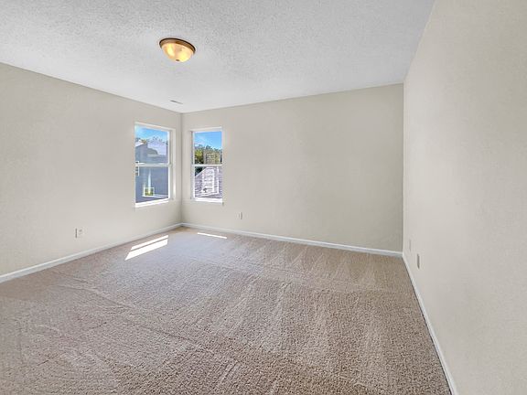 5th image of 319 Red Tail Ln
