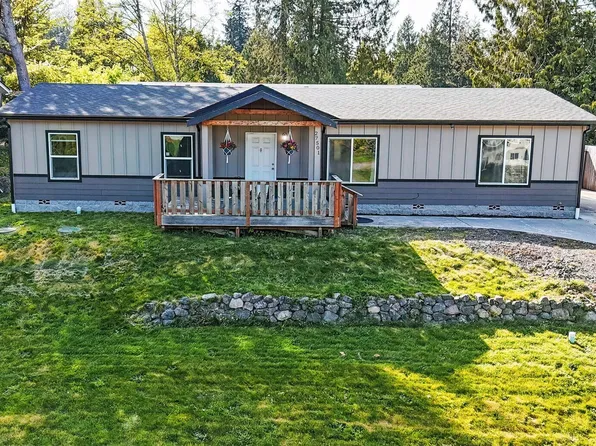 27501 Gamble Bay Road NE, Kingston, WA 98346