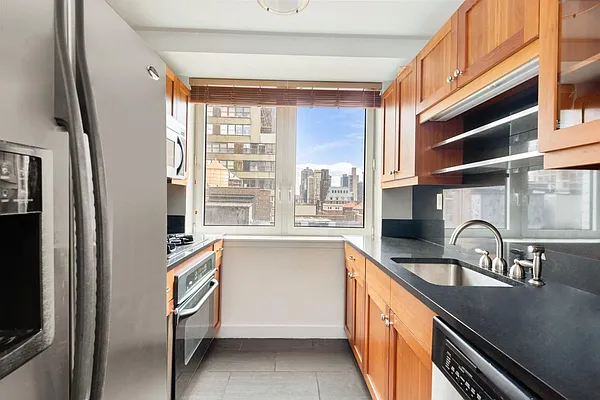 Rented by Keller Williams NYC | media 3