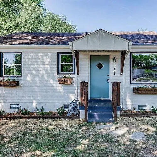 1721 26th Ave N Photo 1