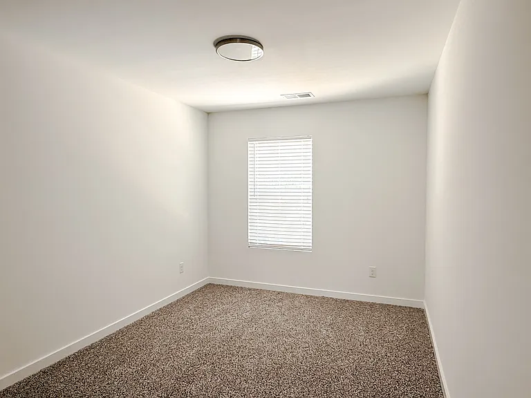 614 Buncombe St — Photo 26