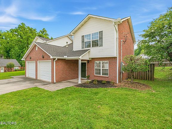 3rd image of 6813 Spring Glen Way