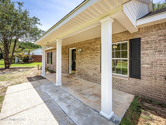 5th image of 8100 Ocean Springs Rd