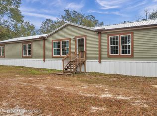 18625 Deason Dr, Spring Hill, FL 34610