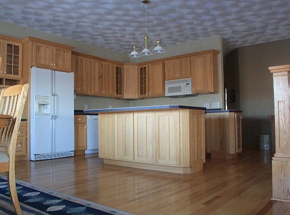 4th image of 1515 335th St