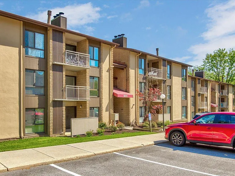 5915 Tamar Dr #12 — Photo 2