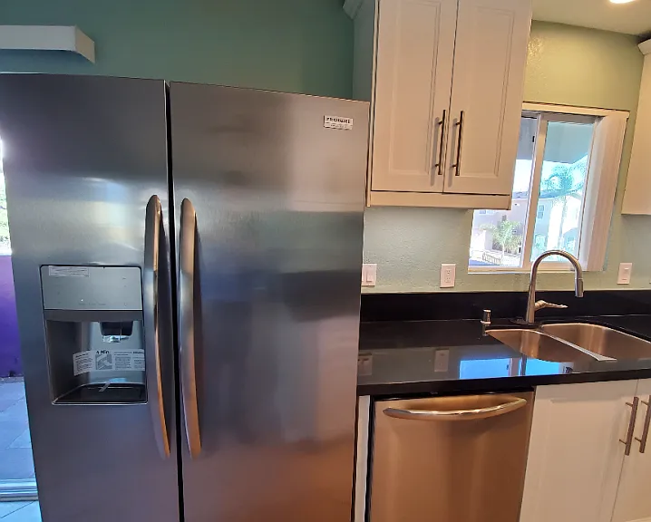 4246 Van Dyke Ave #7 — Photo 6