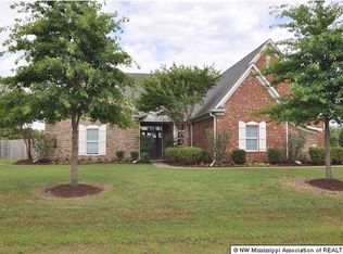 8170 Baron Dr, Olive Branch, MS 38654