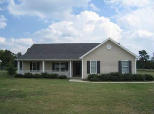 108 Kensington Ct, Mount Airy, GA 30563