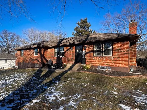 7509 N Baltimore Ave, Gladstone, MO 64118