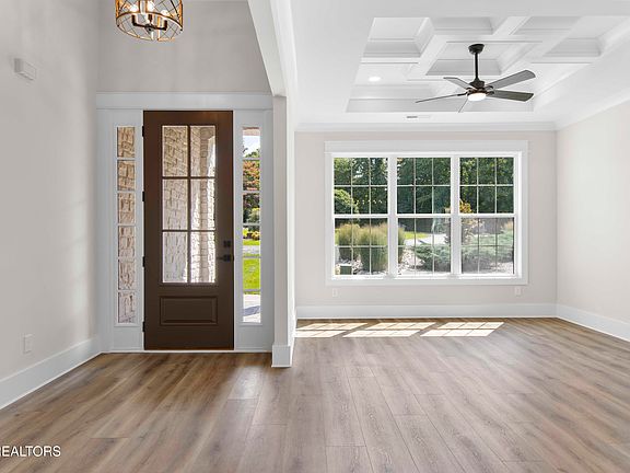 4th image of 407 Kiyuga Cir