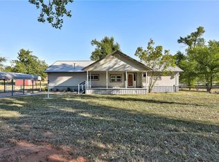 401 Cottonwood Ln, Newcastle, OK 73065