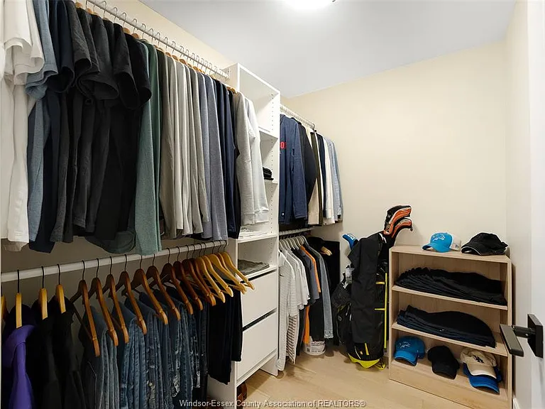 2550 Sandwich West Pkwy #111 — Photo 14