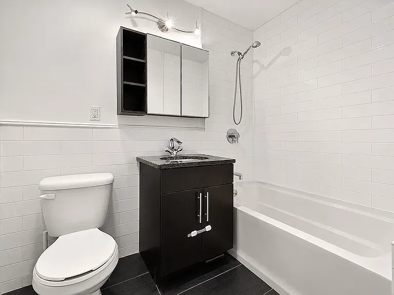 91 Grand Ave #4B — Photo 4