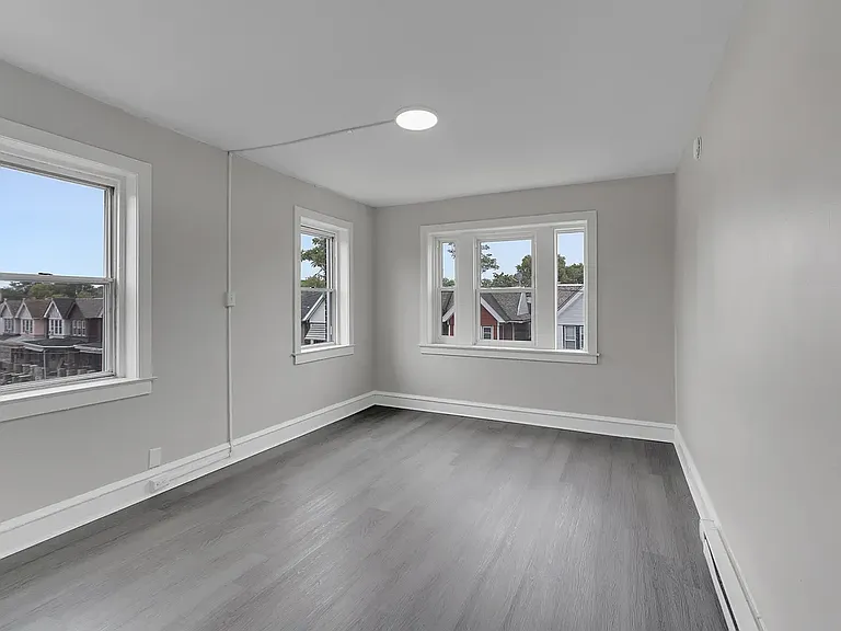 4825 N Camac St #103 — Photo 11