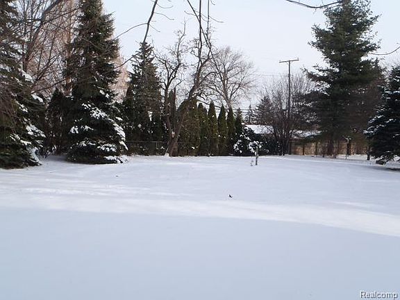 3rd image of 26368 Lyndon