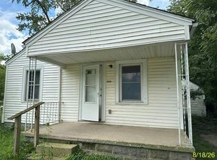 1203 W 18th St, Muncie, IN 47302